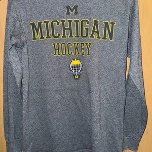 Vintage men’s long sleeve Michigan Wolverines gray Tshirt size small shirt